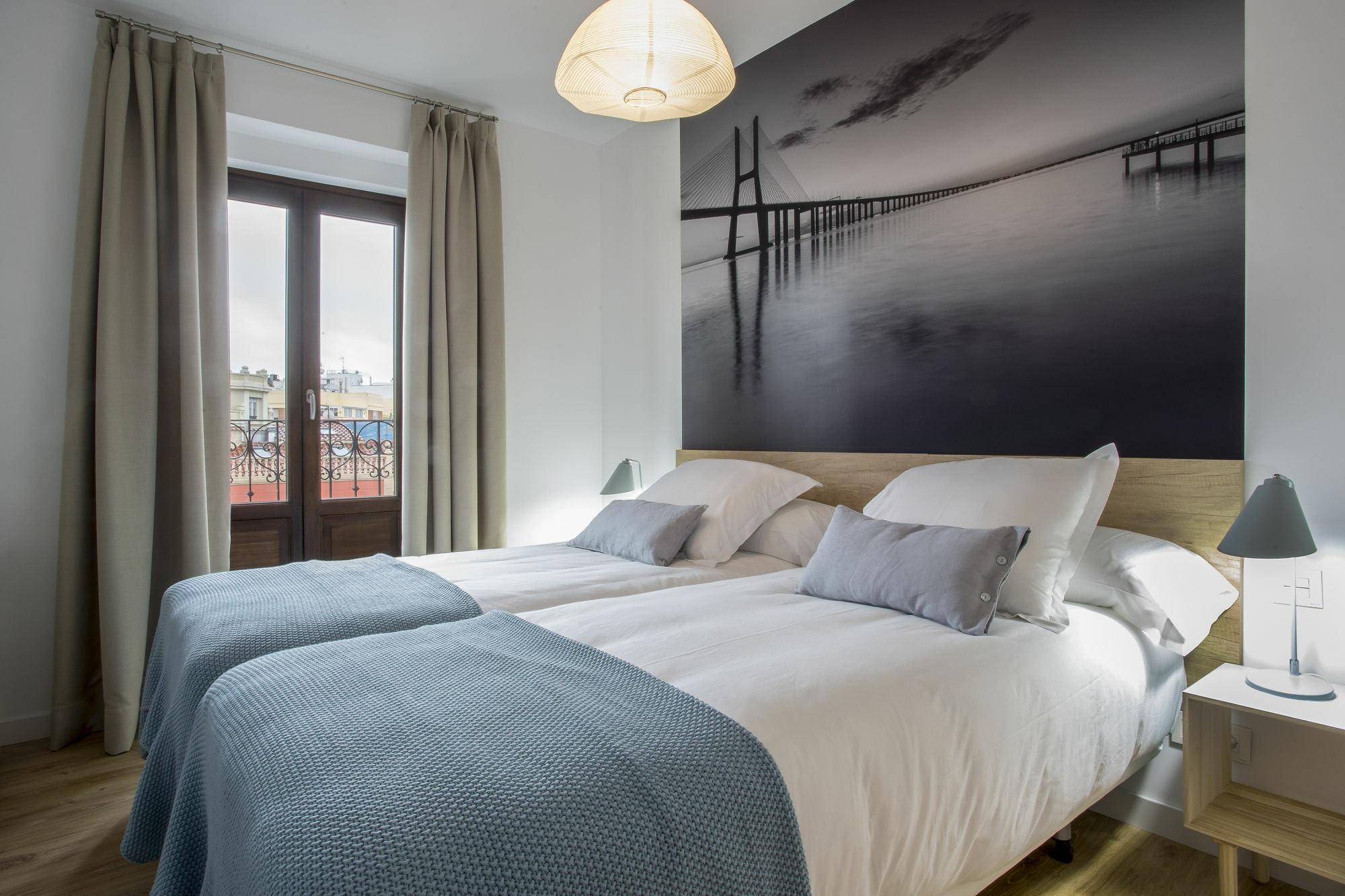 Slow Suites Luchana มาดริด ภายนอก รูปภาพ